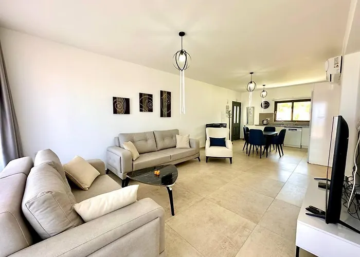 Retreat Site, Block A1, Unit 1